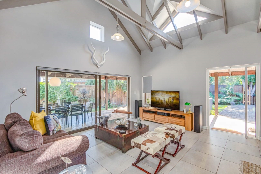 3 Bedroom Property for Sale in Brenton On Lake Western Cape